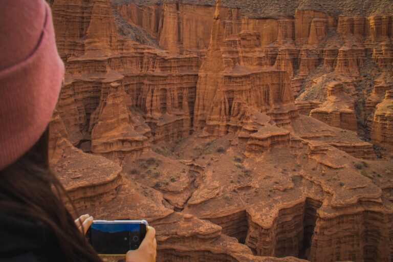 Закат в горах каньона Кок-Мойнока